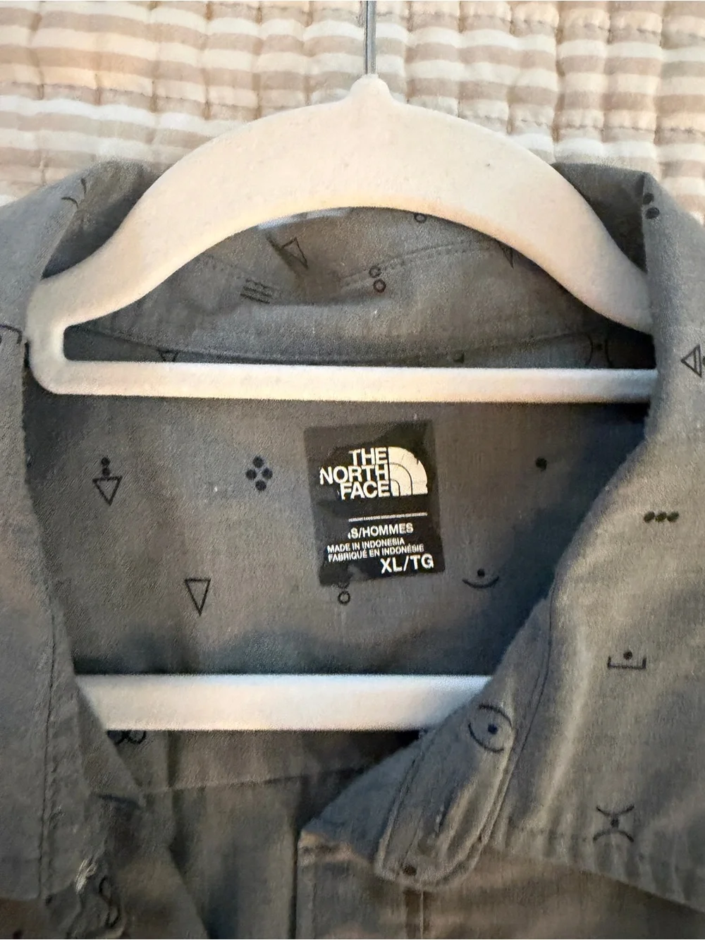 The North Face Men’s Short-Sleeve Button-Up Shirt